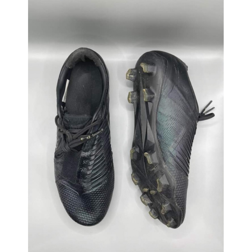 Nike phantom venom black