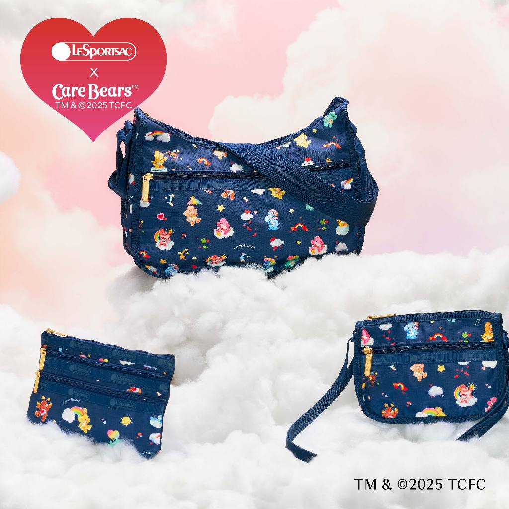 Lesportsac Classic Hobo Bag กระเป๋าสะพายข้างพาดลำตัว Style 7520 Care Bears™ ราคา ถูกที่สุด ดีลบีเคเค แกลเลอรีภาพที่ 4