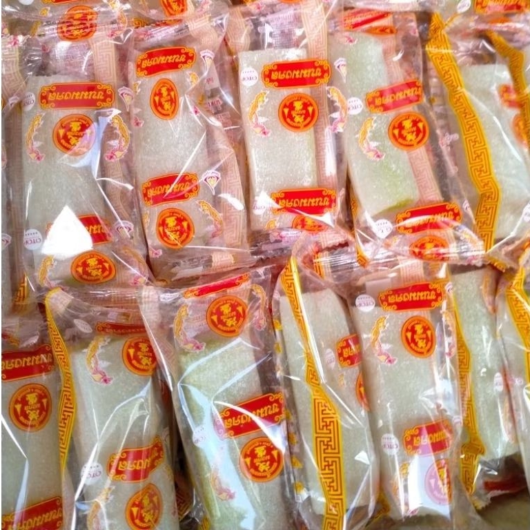โก๋อ่อน (ใบเตย,ถั่วดำงา) 6 ชิ้น