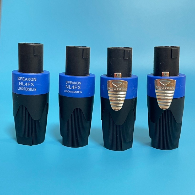 (ราคาต่อแพ็ค 2- 10ตัว) สเป็คคคอนตัวผู้ สีน้ำเงิน สปิกคอนสำหรับเข้าสายลำโพง วัสดุเกรดดี ทนต่อความร้อน สวยแข็งแรงได้
