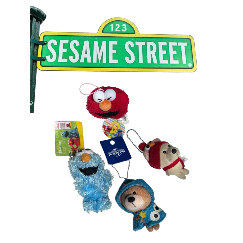 พวงกุญแจตุ๊กตา sesame street
