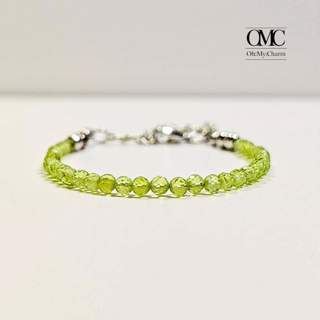 สร้อยข้อมือหินแท้ "Peridot" | เพอริดอทหินแห่งความสุข| หินขนาด 3 mm.