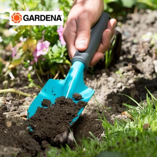 GARDENA ช้อนปลูกต้นไม้ (08950-20)