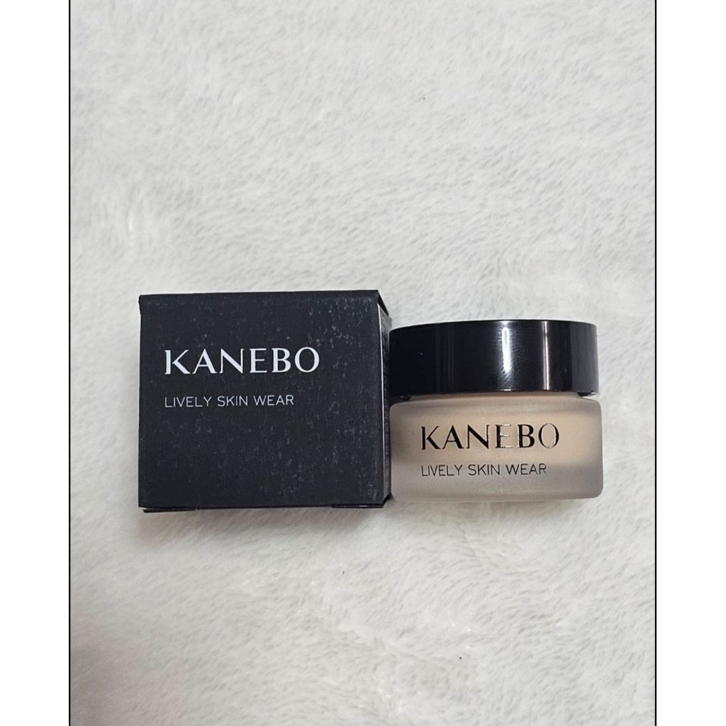 แท้ 100%รองพื้น KANEBO Lively Skin Wear Foundation 4 g.ฉลากไทยค่ะ