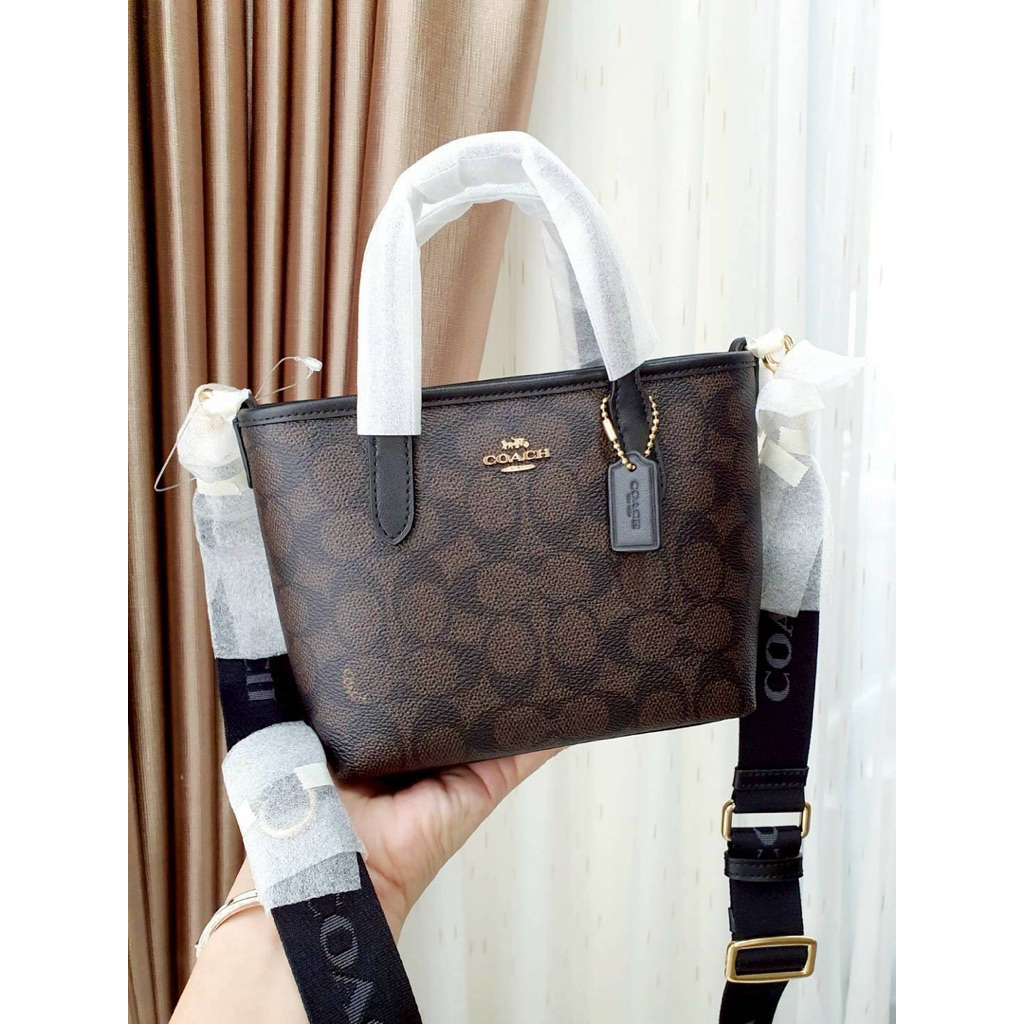 พร้อมส่ง🇱🇷แท้💯% COACH CW032