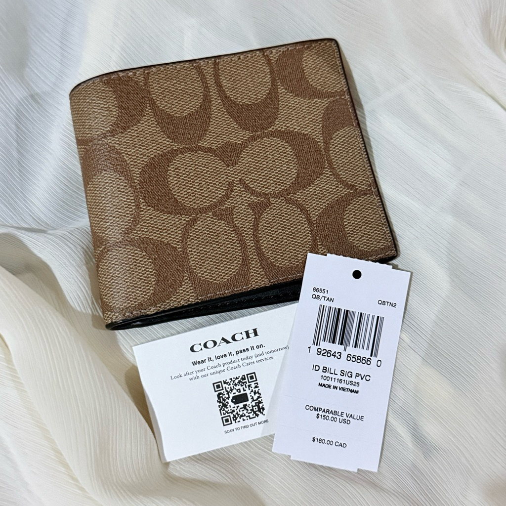 Coach CY394 Id Billfold Wallet In Signature Canvas กระเป๋าสตางค์ สี Qb/Tan เก็บโค้ด20%เหลือ2800