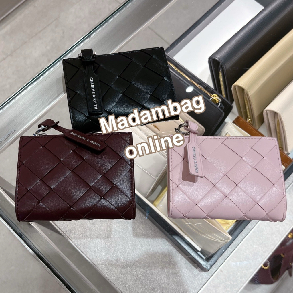 𝗖𝗛𝗔𝗥𝗟𝗘𝗦 & 𝗞𝗘𝗜𝗧𝗛 Ivette Woven Zip Small Wallet กระเป๋าสตางค์ใบสั้น หนังสาน แท้จากช็อป