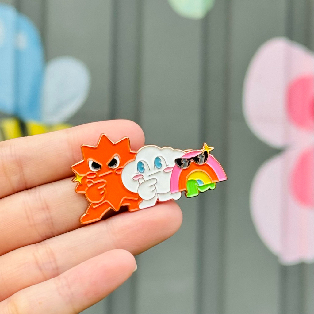 Happy Sunrays : Pin Extraordinary Me! เข็มกลัดอีนาเมล