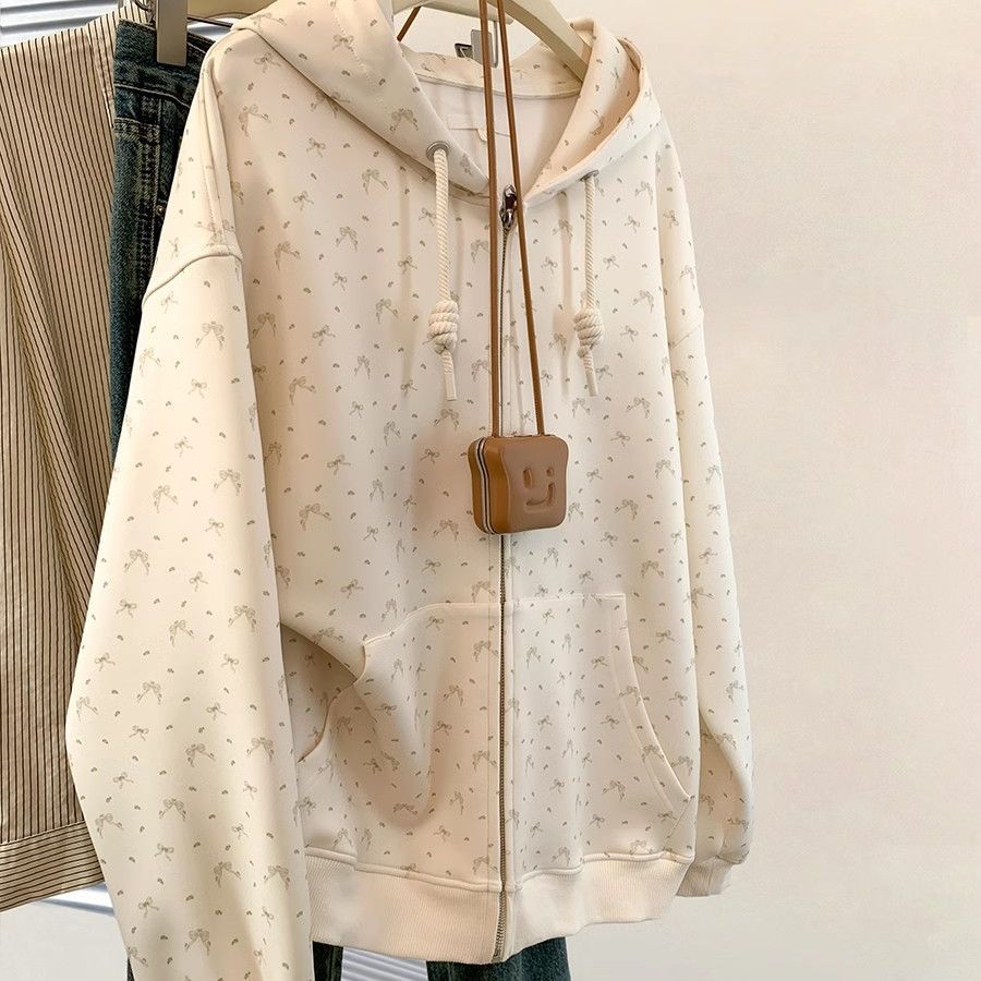 KKS⭐️พร้อมส่ง⭐️เสื้อกันหนาว เสื้อฮู้ด แขนยาว สไตล์เกาหลี ลายน่ารัก ใส่สบาย ทรงหลวม #91513