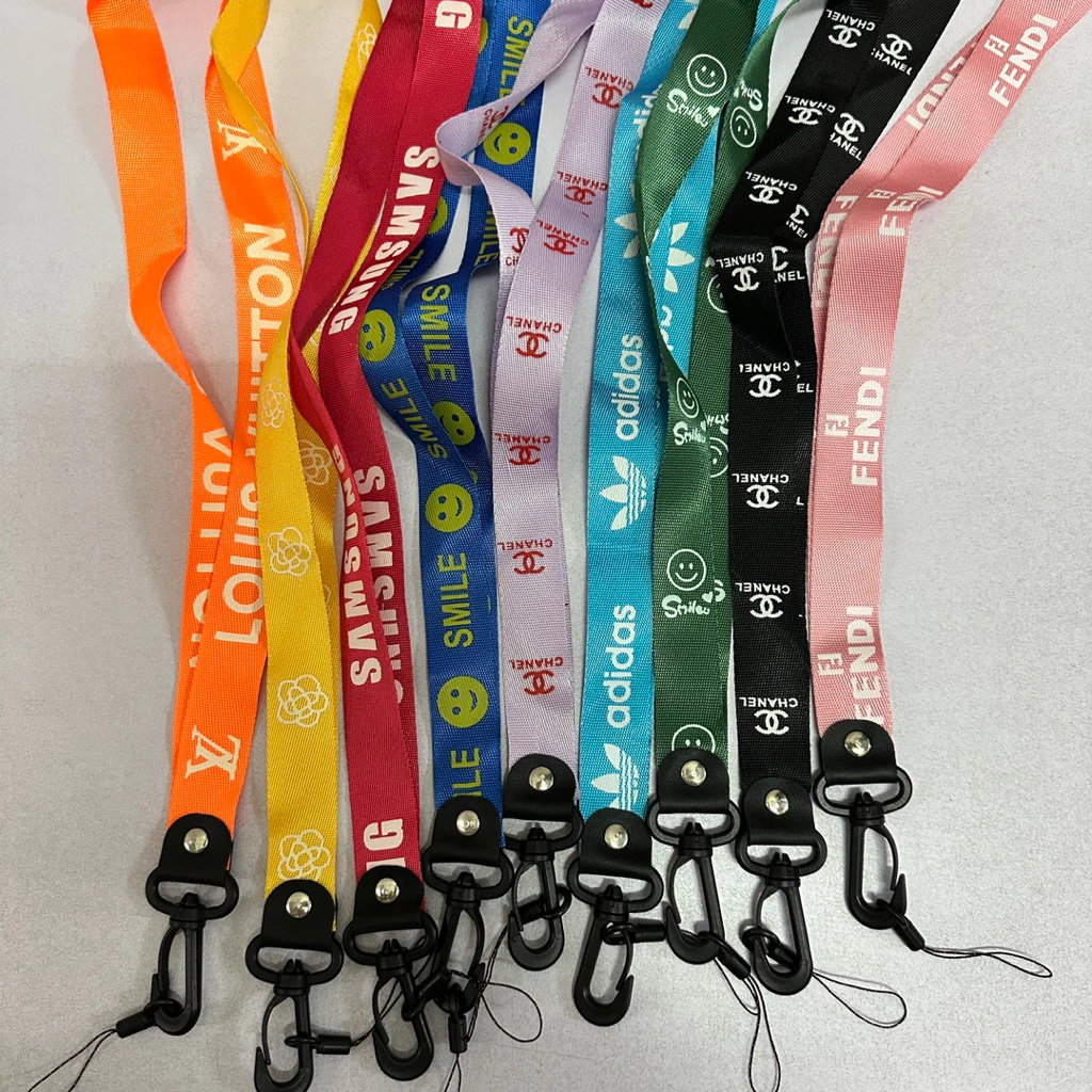 🔥หมดแล้วหมดเลย🔥สายคล้องคอ สายคล้องโทรศัพท์ คล้องบัตร คล้องกล้อง น่ารักๆ พร้อมส่งCOD(คละลาย)