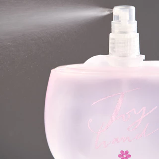 สเปรย์แอลกอฮอล์ 75% กลิ่น Sweet Blossoms ขนาดพกพา 60ml ฟู้ดเกรด (สุ่มสีสายห้อย)