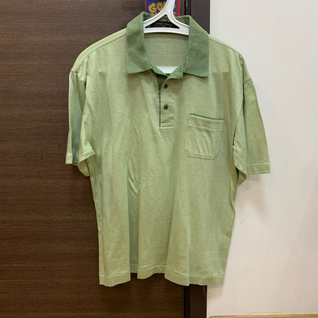เสื้อโปโล Rudolph valentino 1921 สีเขียวมัทฉะ อก 44 นิ้ว ยาว 27 นิ้ว