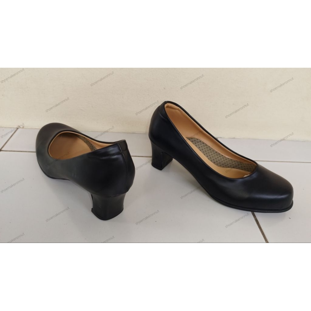 SEVEN-GOคัทชูหนังรุ่นSO688