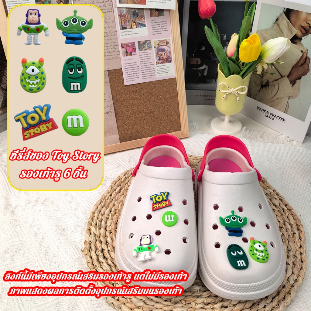 HOT！รองเท้าหัวโต รองเท้ารู รองเท้ารูยอดนิยม 2025 DIY ตกแต่ง (10แบบ) หนาขึ้น สะดวกสบาย So Cute หนึ่งรองเท้าใส่ได้สองแบบ ราคา ถูกที่สุด ดีลบีเคเค แกลเลอรีภาพที่ 5
