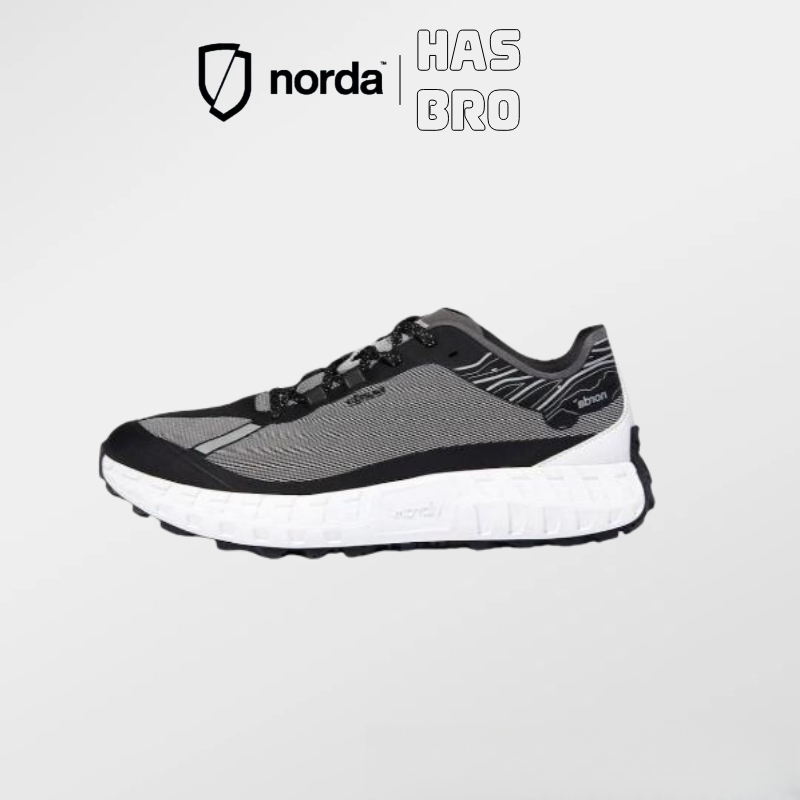 NORDA 001 BIack Unisex（ของแท้ 100 %）