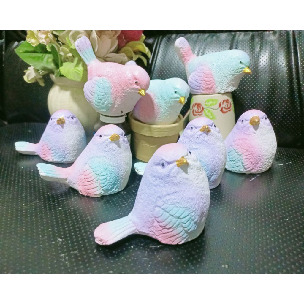 ปูนปั้นนกคุ้มสีหวาน  ตกแต่งบ้านร้านค้า คาเฟ่ สวน น้ำพุน้ำล้น ขนาดสูง3.5นิ้ว