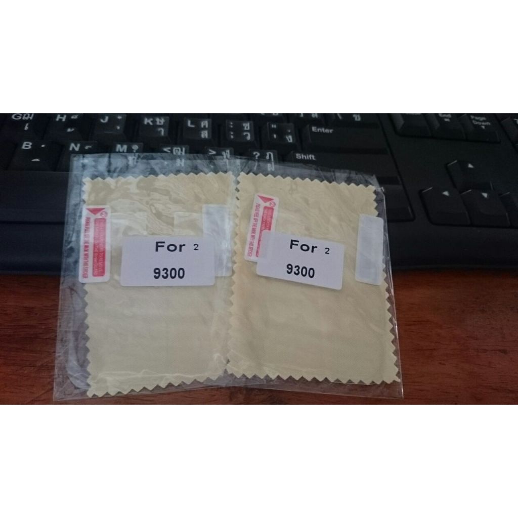 1แถม1 ฟิล์มกันรอย BB 9300 สินค้าใหม่ Screen Protector ฟิล์มแบล็คเบอร์รี่ กันรอยแบบใส Blackberry