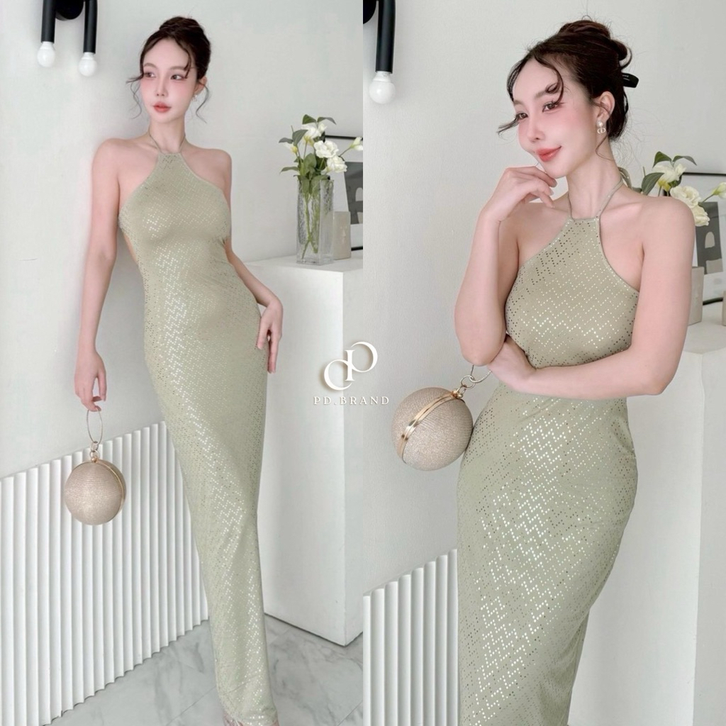 1437--Aug-- เดรสเพชรผูกคอ เว้าหลังผ้ายืดทิ้งตัว