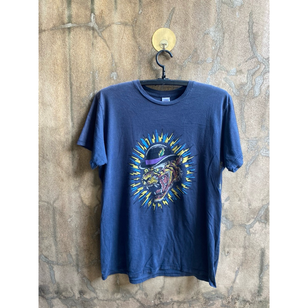 เสื้อยืด Ed hardy สีกรมน้ำเงิน(L)