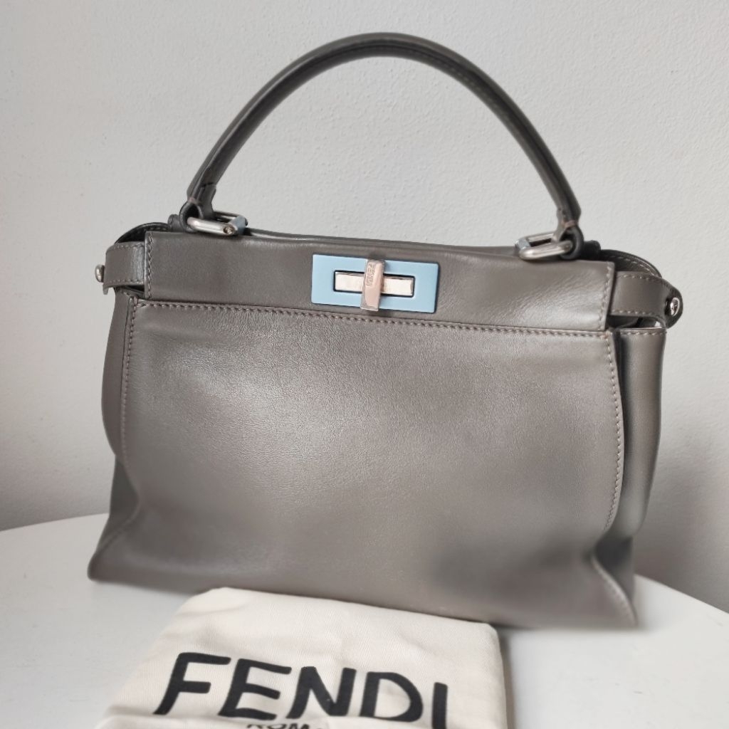 FENDI BOLSO PEEKABOO medium อะไหล่เงินฟ้า ไม่มีสายค่ะอุปกรณ์ถุงผ้า
