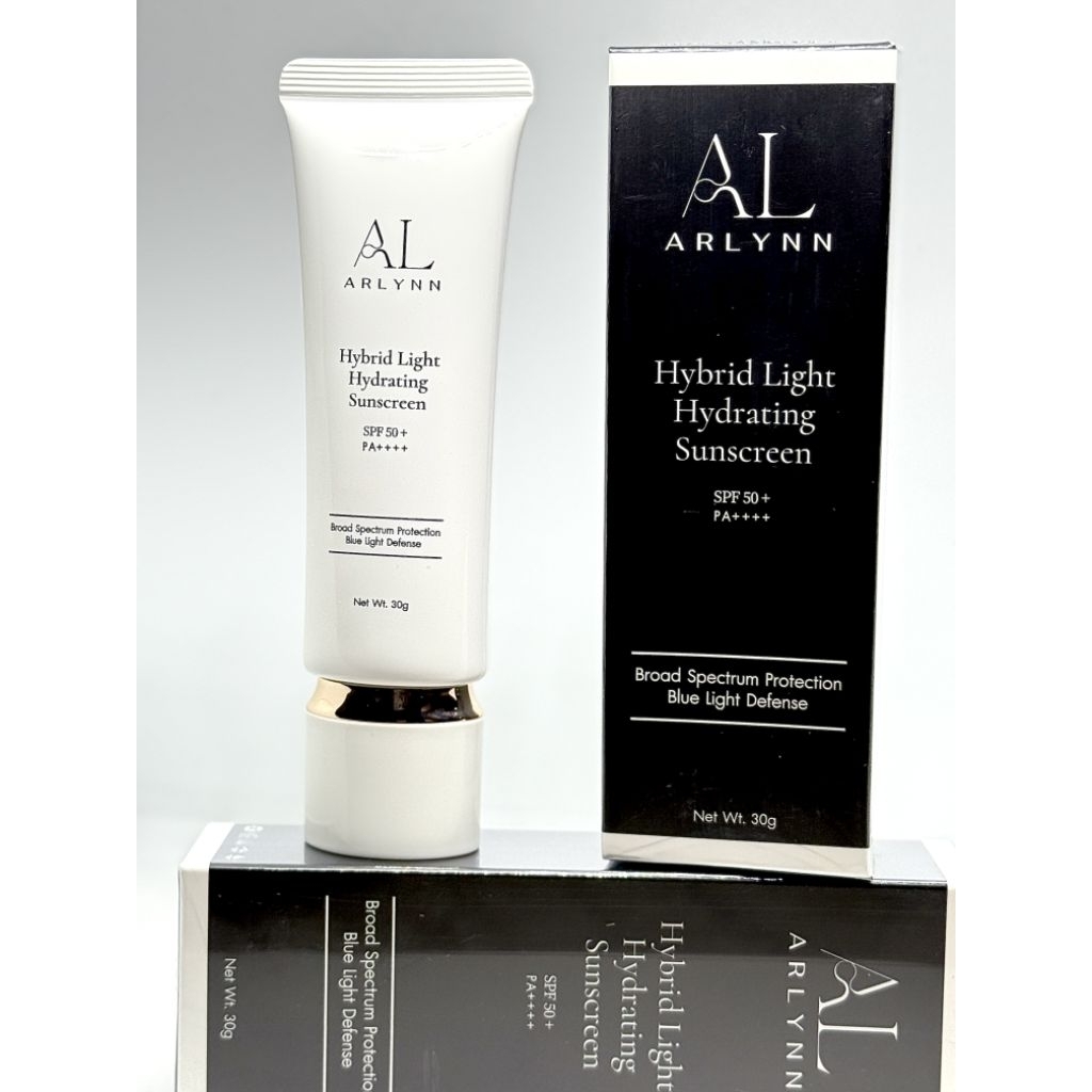 Arlynn​  Hybrid​ Light​ Hydrating​ Sunscreen
