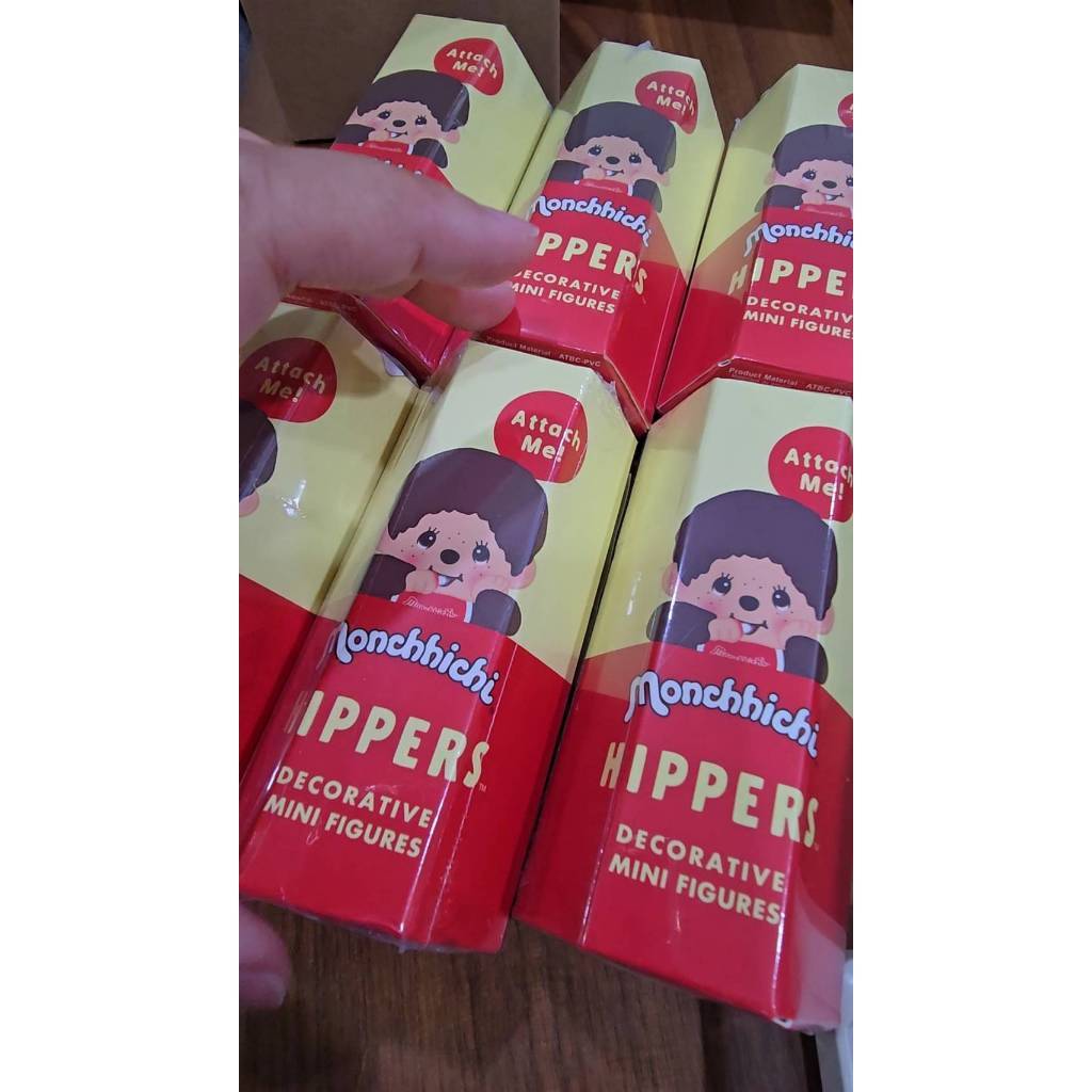 [พร้อมส่ง Ready to ship] สุ่ม Monchhichi Hippers ม่อนชิชิ ฟิกเกอร์ตั๋วจิ๋ว ติดโทรศัพท์  เกาะมือถือ ส