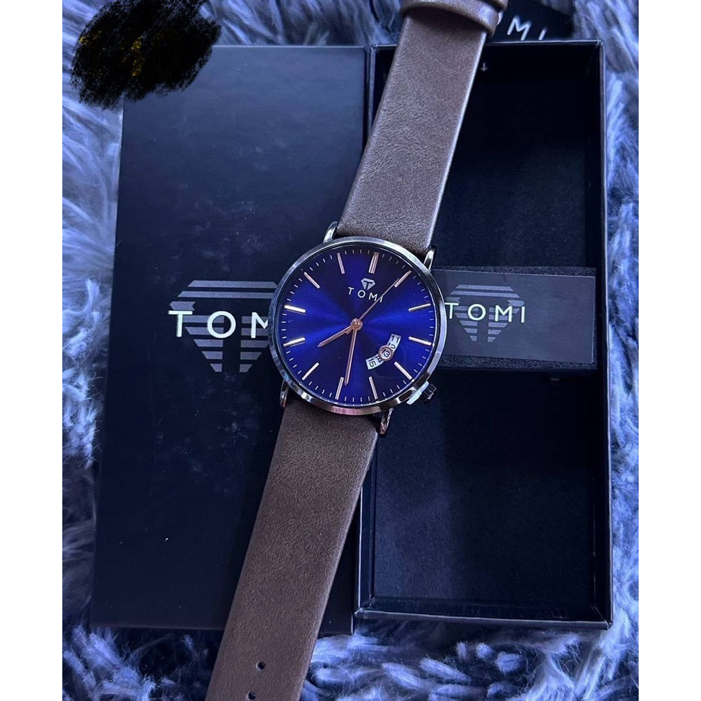 TOMI นาฬิกาแบรนด์แท้ กันน้ำได้ สายหนัง หน้าปัดมีวันที่ พร้อมกล่องของแท้ TOMI