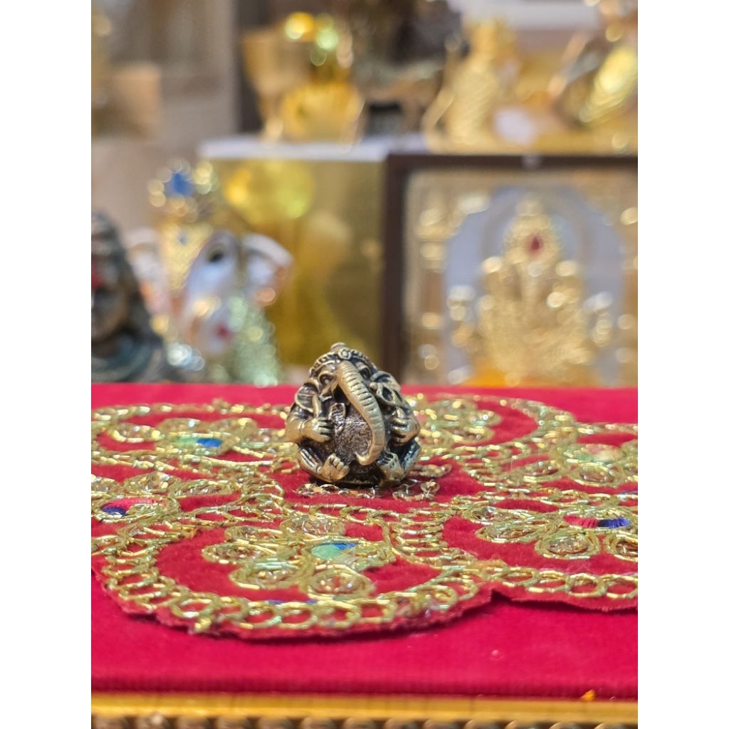 พระพิฆเนศ ปางอุ้มทรัพย์ + แถม ธูป 3 ชิ้น และคาถา ผ่านการทำพิธี - รูปที่ 2