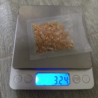 กระเทียมเจียว (แพ็ค 100 ซอง) เจียวใหม่ หอมกรอบ เกรด A กระเทียมเจียวแท้ 100%