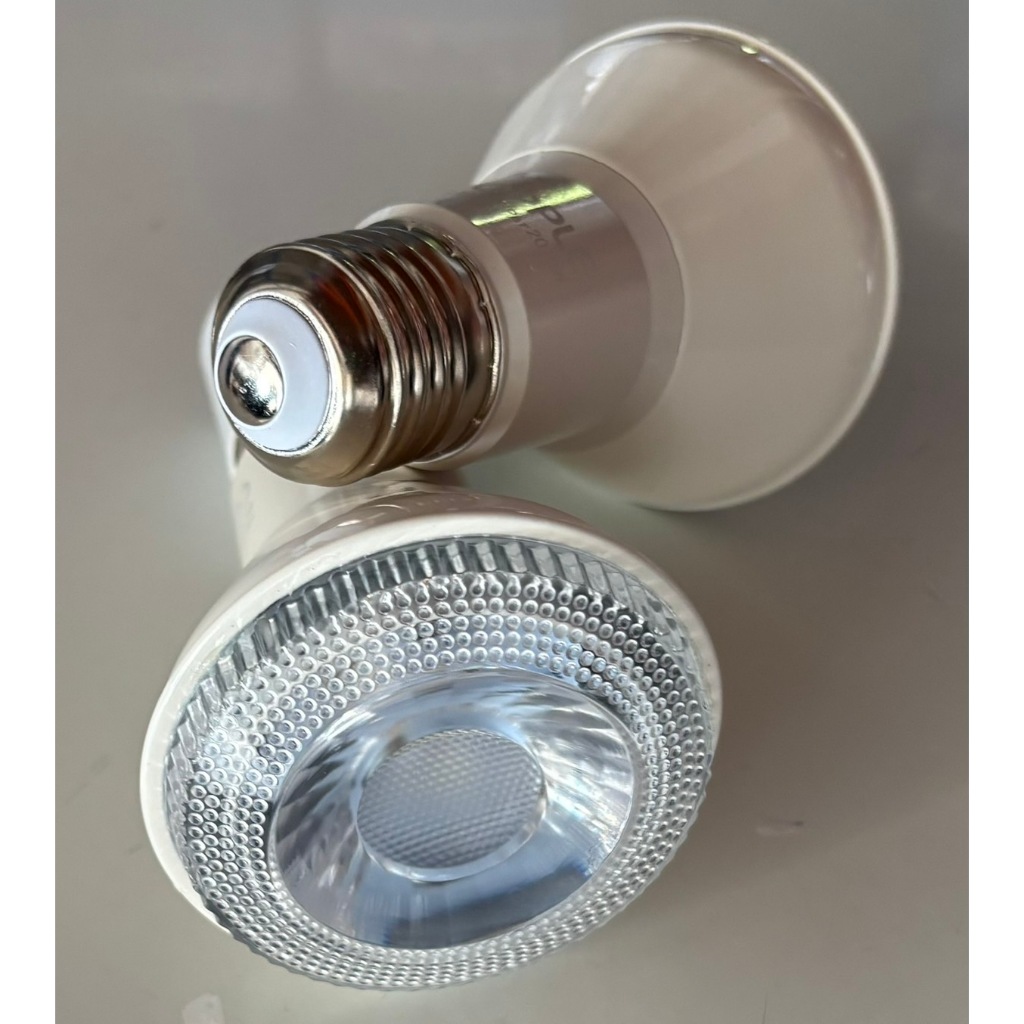 Opple หลอดสปอตไลท์ PAR20-E8W 6500K (ใช้ภายในอาคารเท่านั้น) สินค้ากล่องไม่สวย ลด 40%