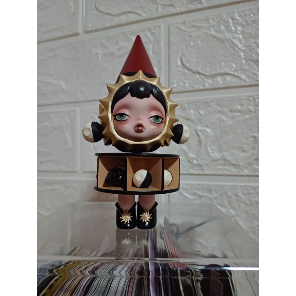 skull panda (popmart)