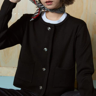 Bemingtop1020(S-XL)-BMG Shiki Knit – คาร์ดิแกนเรียบหรู ดีเทลกระดุม BMG กับกระเป๋าทรงเหลี่ยม