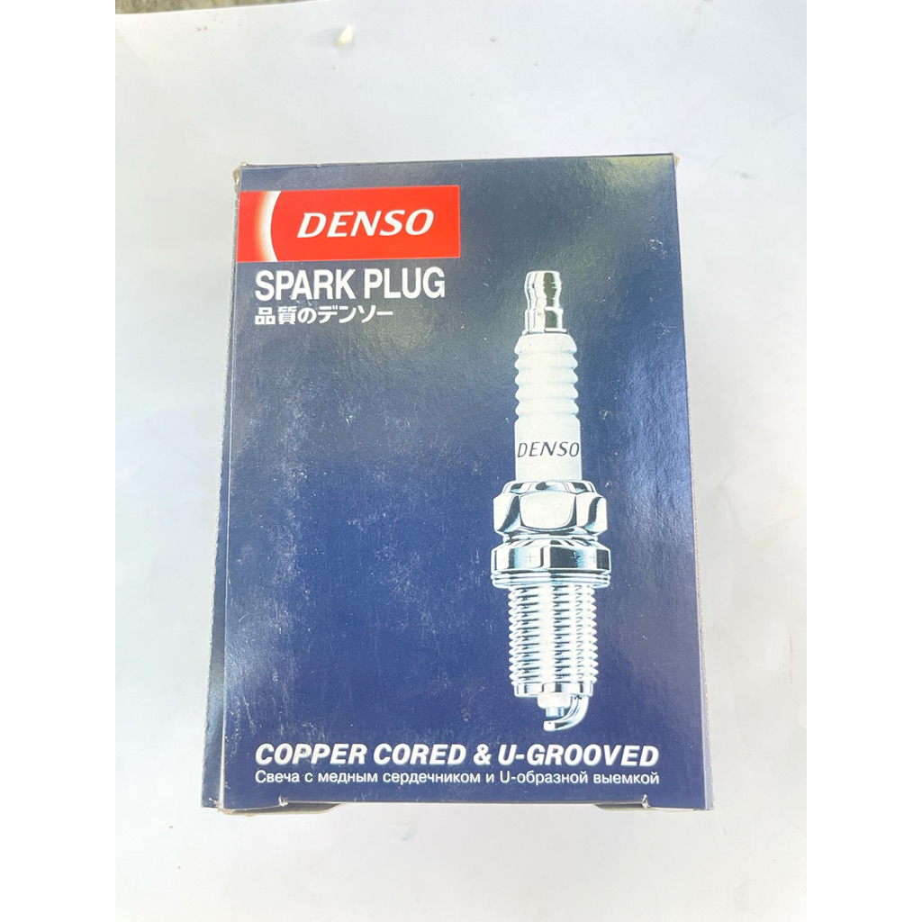 หัวเทียน denso ใช้ สำรับโToyota หลายรุ่น  K16R-U11 ชุด 4หัว
