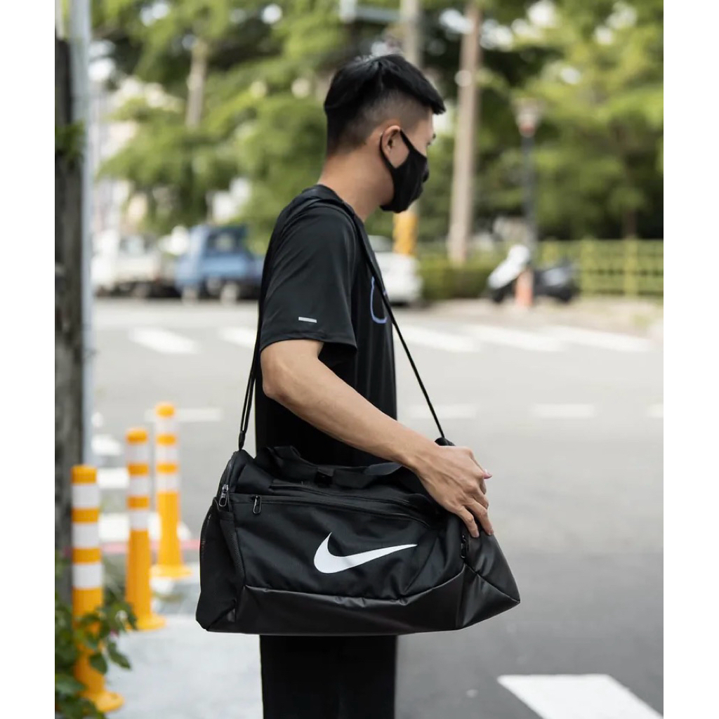 พร้อมส่ง!! Nike Brasilia Training Duffel Bag ของเเท้ 100%