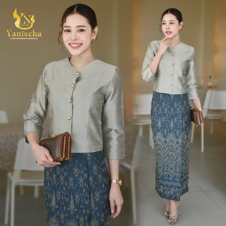 ชุดร้านญาณิศชา ผ้าไทย เสื้อผ้าไหม ทรงเรือนต้น กระดุมทอง ผ้าถ…