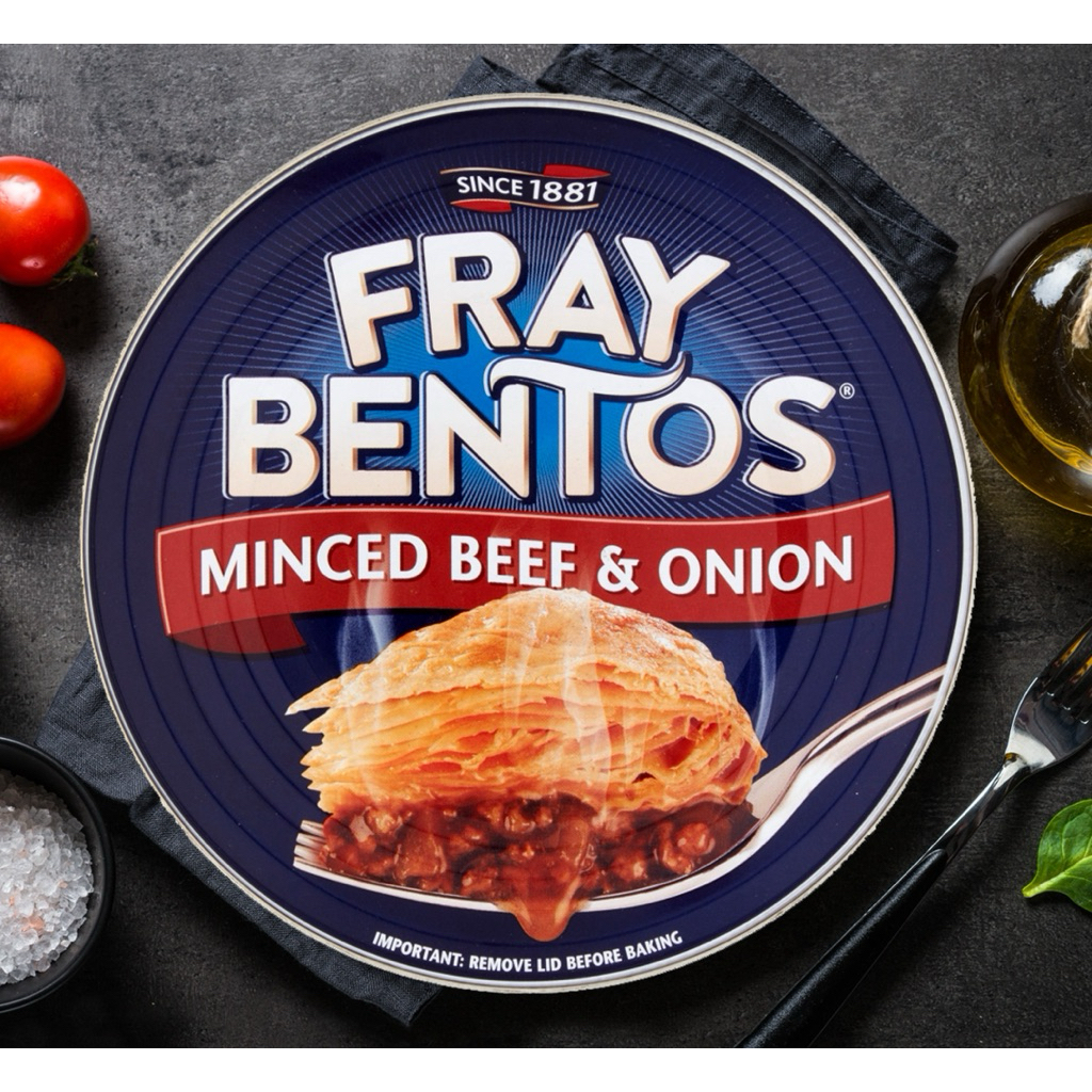 Fray Bentos Minced Beef & Onion Pie 425g.-เพายอบผสมเนื้อวัวบด หัวหอม และน้ำเกรวี่ 425กรัม.