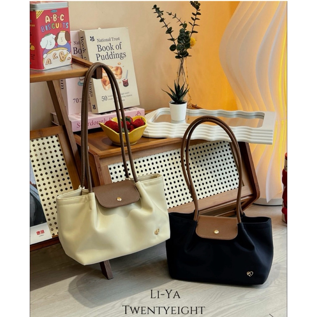 New!!!! LIYA ponypony Nylon🖤🤎เข้าเพิ่มพร้อมส่ง