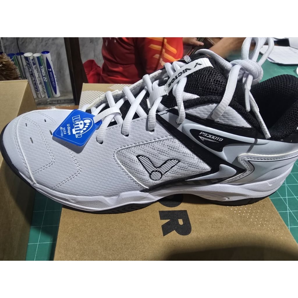 VICTOR รองเท้า กีฬาแบดมินตัน รุ่น P8200TD/AS-12W/A362LT Size 43 ของแท้  💯%