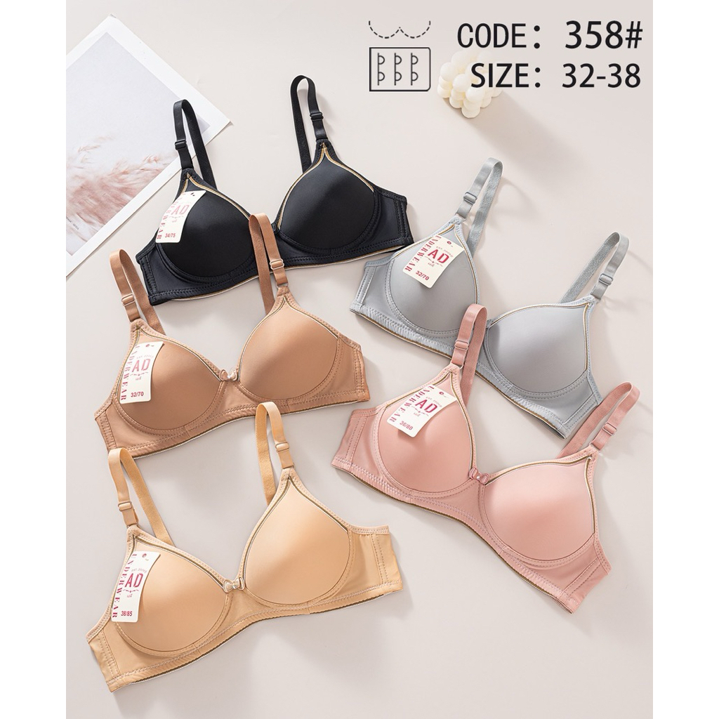 358#AD Bra เสื้อในไม่มีโครง คัพA บราลายเรียบๆ 2ตะขอใช้งาน ชุดชั้นในสำหรับผู้หญิง ฟองน้ำบาง ปรับสายได้ 32-38 ใส่สบาย