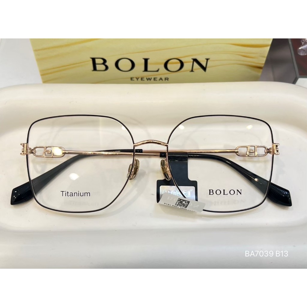 กรอบแว่นสายตาโบลอง Bolon Eyewear รหัส BA7039