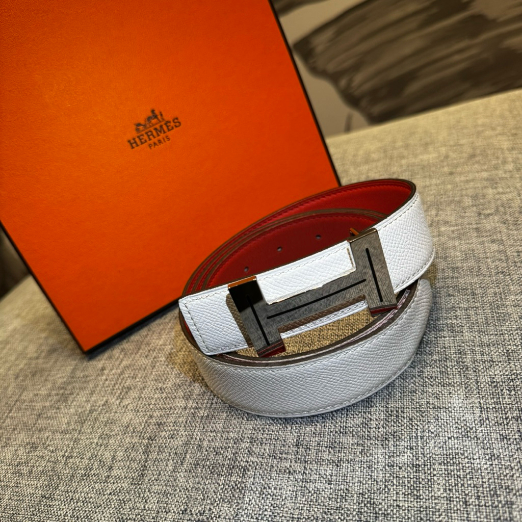 HERMES CLASSIC H BELT สายใส่ได้ 2 ด้านค่ะ