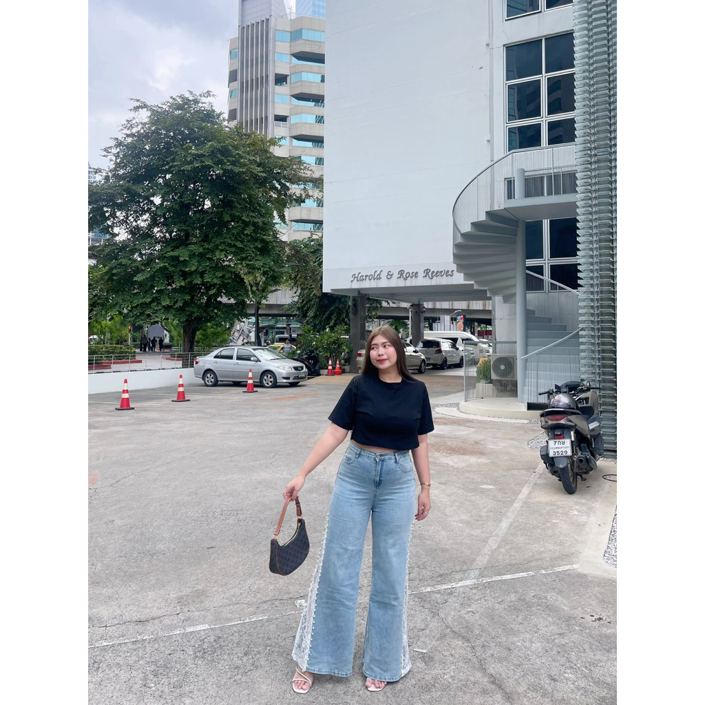 กางเกงยีนส์สาวอวบแต่งลูกไม้BU333