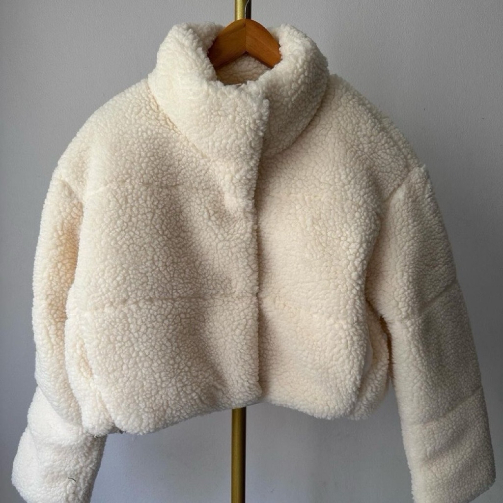 Used Jacket ขนแกะเทียมคอตั้งครอป