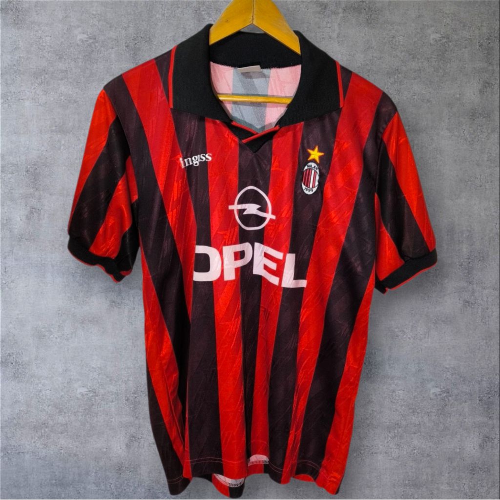 Ac milan 1996 เสื้อบอลยุคเก่า