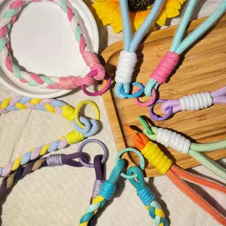 สายคล้องโทรศัพท์มือถือ พวงกุญแจเชือกถัก พร้อมห่วง 14 cm. diy