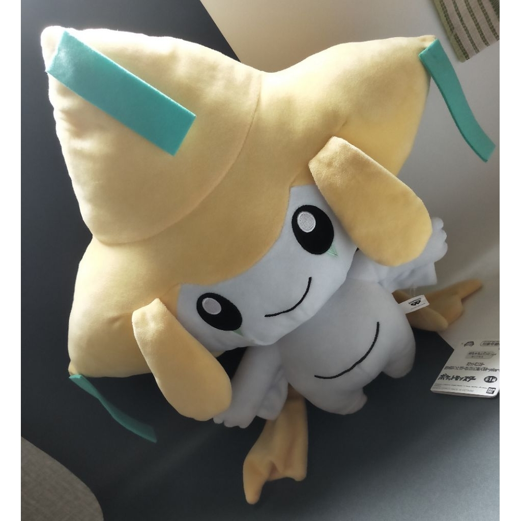 Pokemon ตุ๊กตา Jirachi ขนาด 16 นิ้ว..