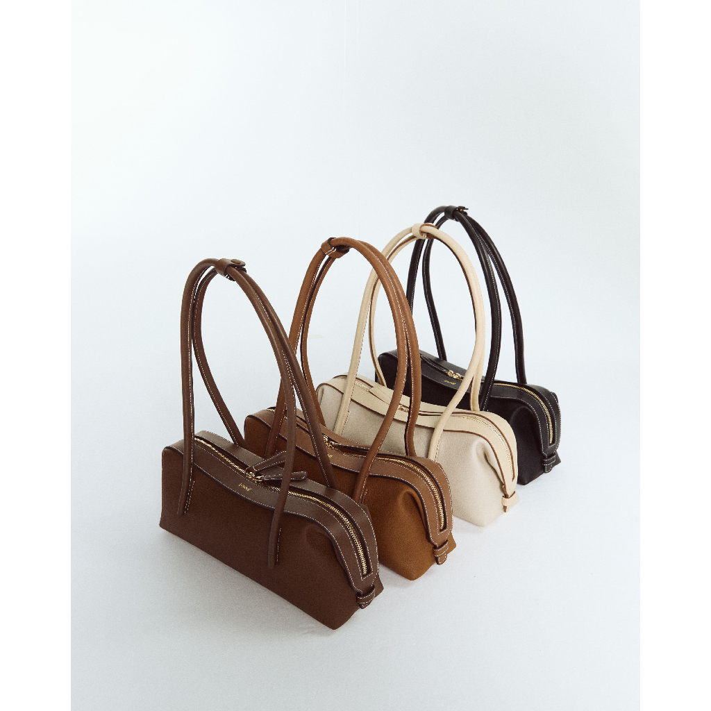 LUNNE กระเป๋าสะพายไหล่ หนังวัวแท้ SOMA Shoulder Bag