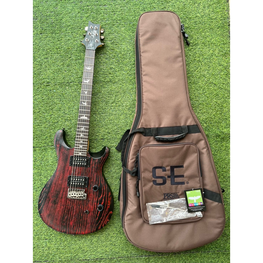 Prs se ce swamp ash มือสอง สภาพสวย พร้อมใช้งาน