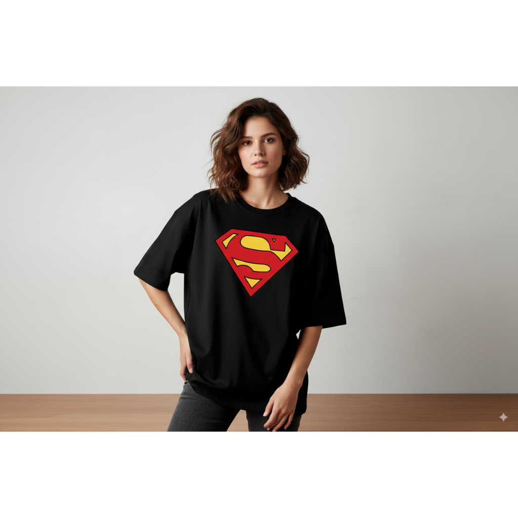 Superman Effortless Style T-Shirt – Bold & Chic Superhero Look