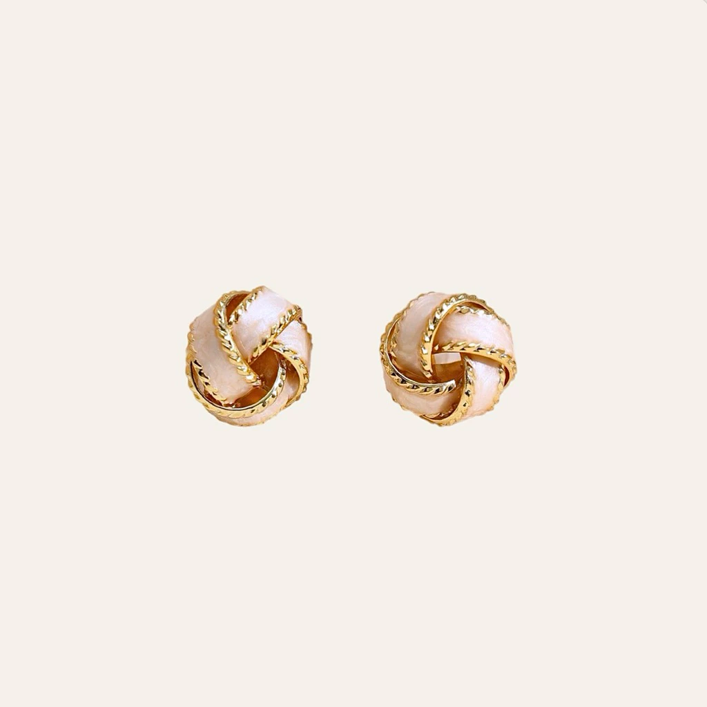gigaglam knotty dotty earrings ต่างหูไม่ลอกไม่ดำ